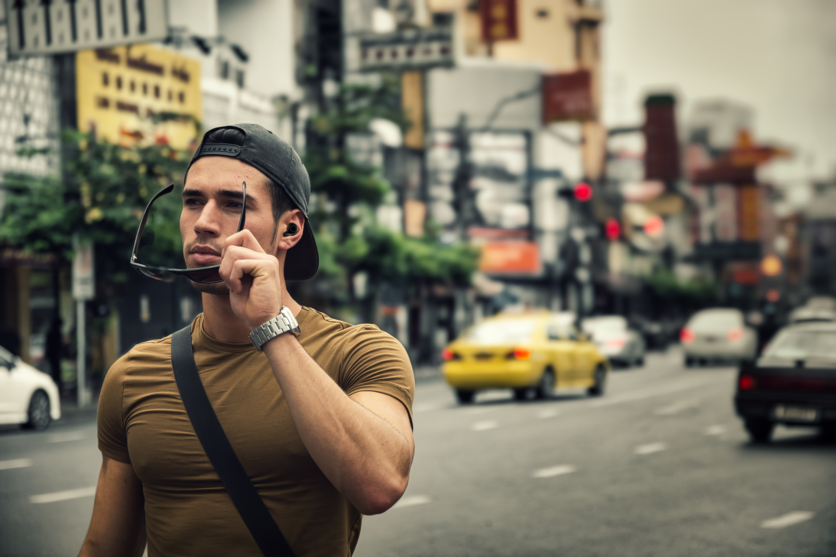 通勤路上的“私人音乐厅”：这款览邦LaiPods Pro+蓝牙耳机HiFi音质，降噪+音质双在线（图ZMTUxNDQ3NDA=） - 观点 - 站酷设计师擎天创界原创素材 - 站酷ZCOOL