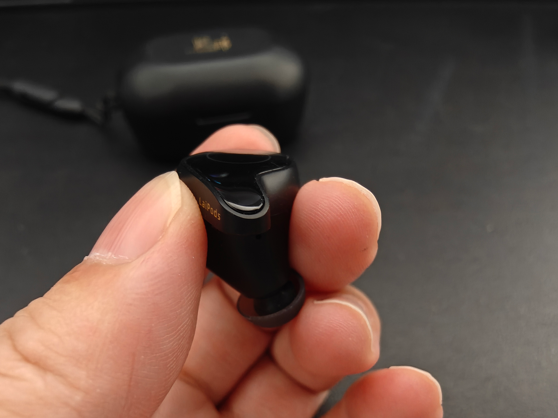 调音师都夸的HiFi音质！这款蓝牙耳机，惊艳感藏在每个音符里！（图ZMTUxNDUxMTI=） - 资讯 - 站酷设计师擎天创界原创素材 - 站酷ZCOOL