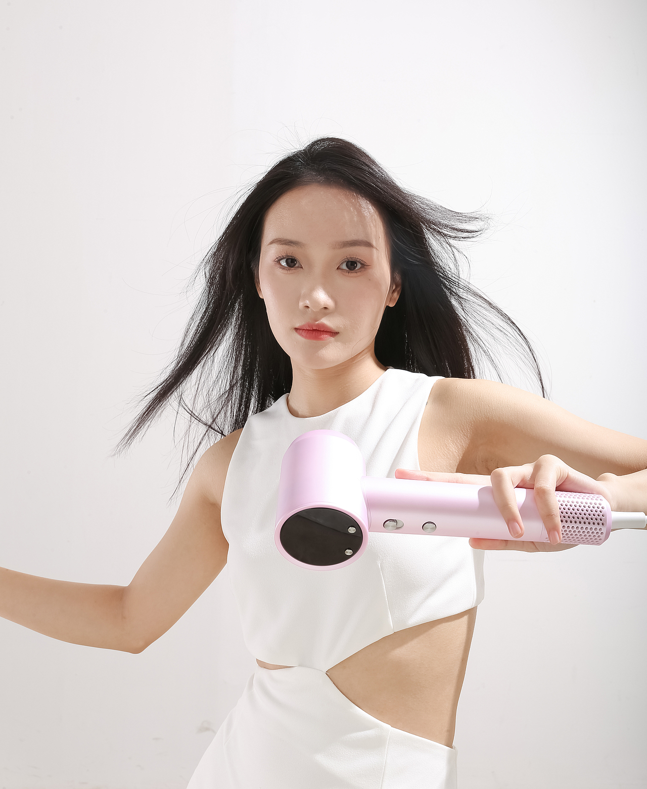 吹风机（图片为天猫详情图 视频是亚马逊使用）（图ZMzkzMjQxNTY4） - 人像摄影 - 站酷设计师damontang原创素材 - 站酷ZCOOL