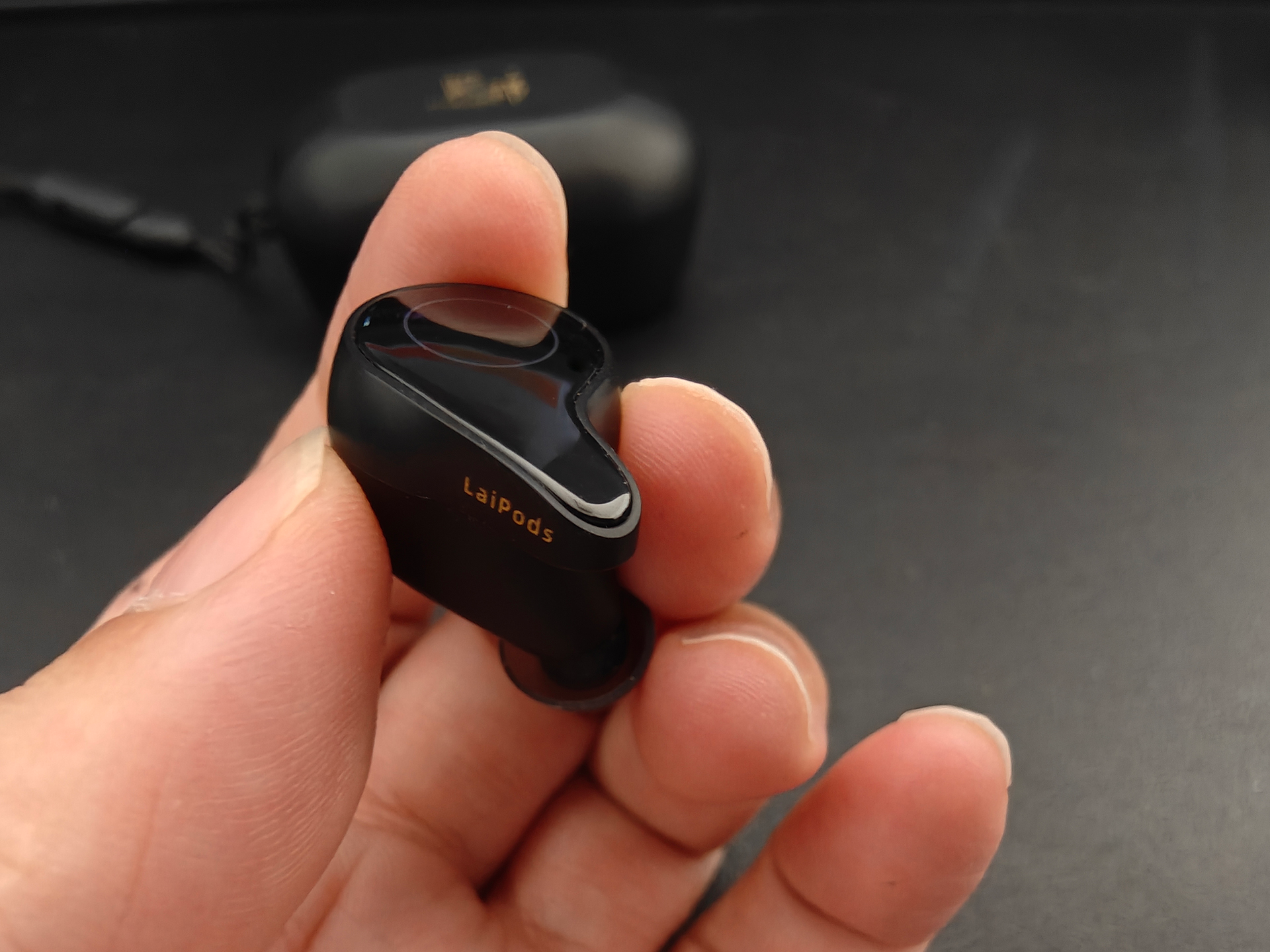 音质提升不止一个档次”：这款览邦LaiPods Pro+蓝牙耳机HiFi音效，惊艳到起鸡皮疙瘩（图ZMTUxNDYxMjA=） - 观点 - 站酷设计师擎天创界原创素材 - 站酷ZCOOL