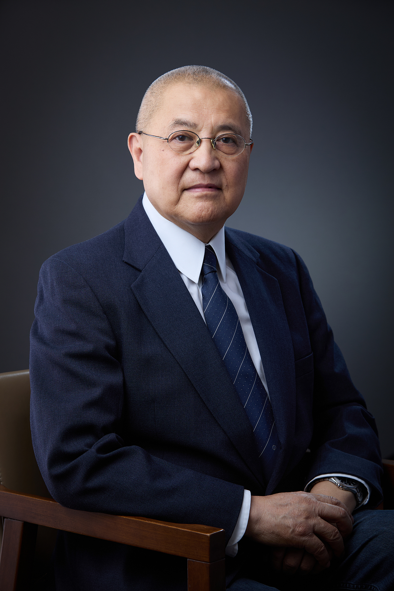 「去滤镜化」商务肖像信任感拉满（图ZMzkzMjg2ODYw） - 人像摄影 - 站酷设计师摄影师白云增原创素材 - 站酷ZCOOL
