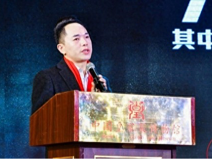 从全球招商到公益深耕，吴帝聪的创业初心