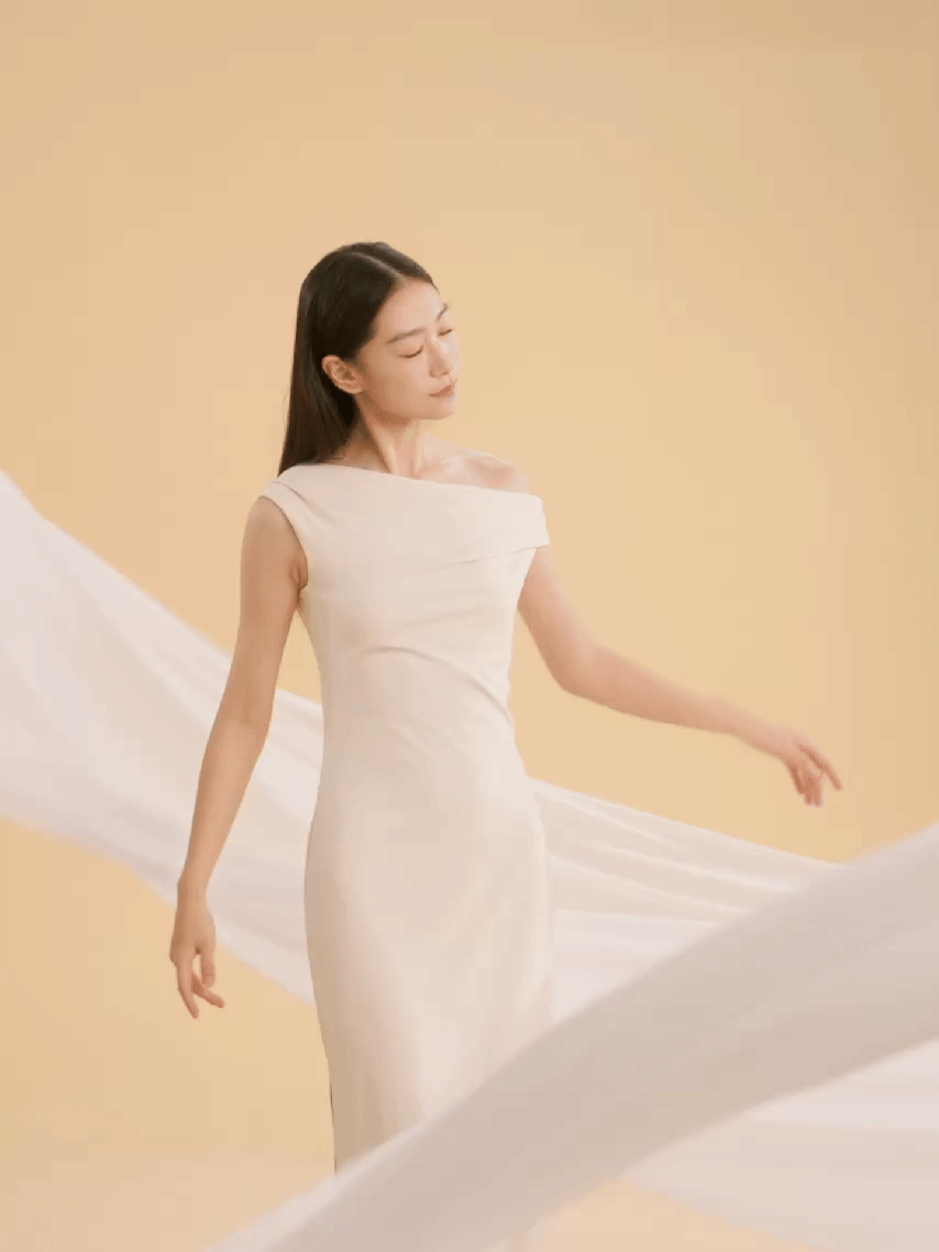 凸凸棉超级单品｜柔感奢护卫生巾TVC单品拍摄✖️加号（图ZMzkzMzYwNjA0） - 产品摄影 - 站酷设计师加号视觉供应商原创素材 - 站酷ZCOOL