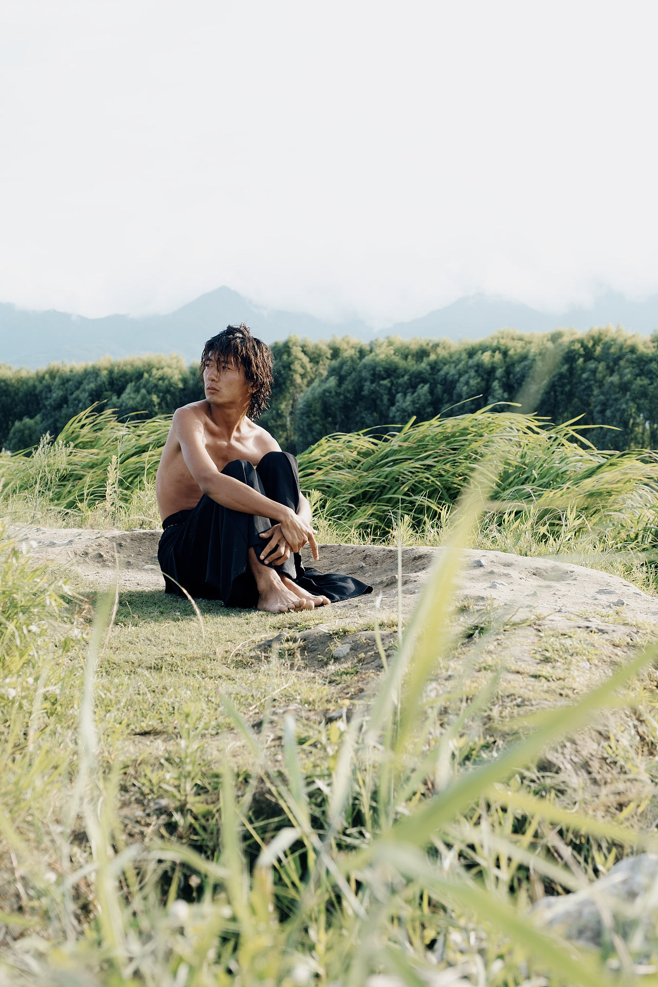 禁锢的田野会开出自由的花（图ZMzkzMzgxNzI4） - 人像摄影 - 站酷设计师乔英俊原创素材 - 站酷ZCOOL
