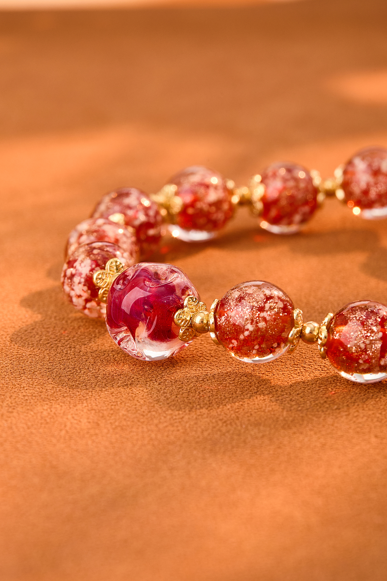 琉璃珠手串拍摄（图ZMzkzMzg0Mzg4） - 产品摄影 - 站酷设计师臭豆腐渣原创素材 - 站酷ZCOOL