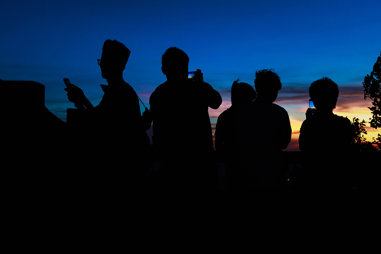 黄昏时分登顶深圳阳台山 拍到了绝美日落