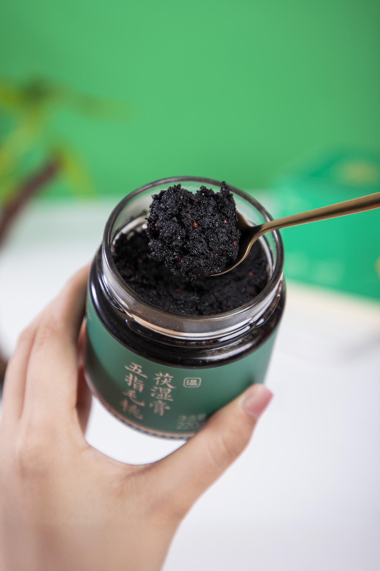 有间|五指毛桃茯湿膏（图ZMzkzNDA1MDg4） - 产品摄影 - 站酷设计师有间图片社原创素材 - 站酷ZCOOL