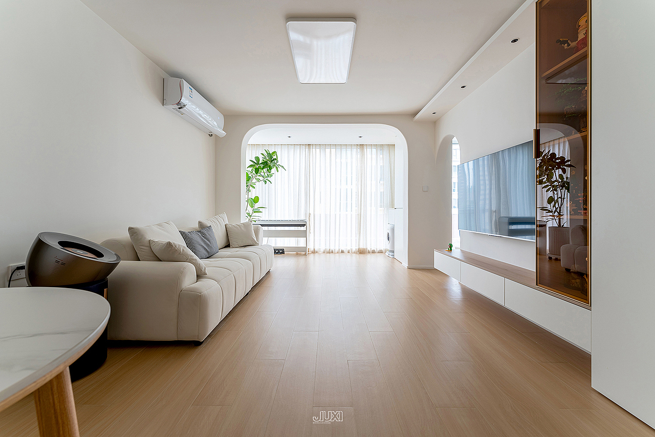 奶油原木一落地,放大30㎡的效果就有了