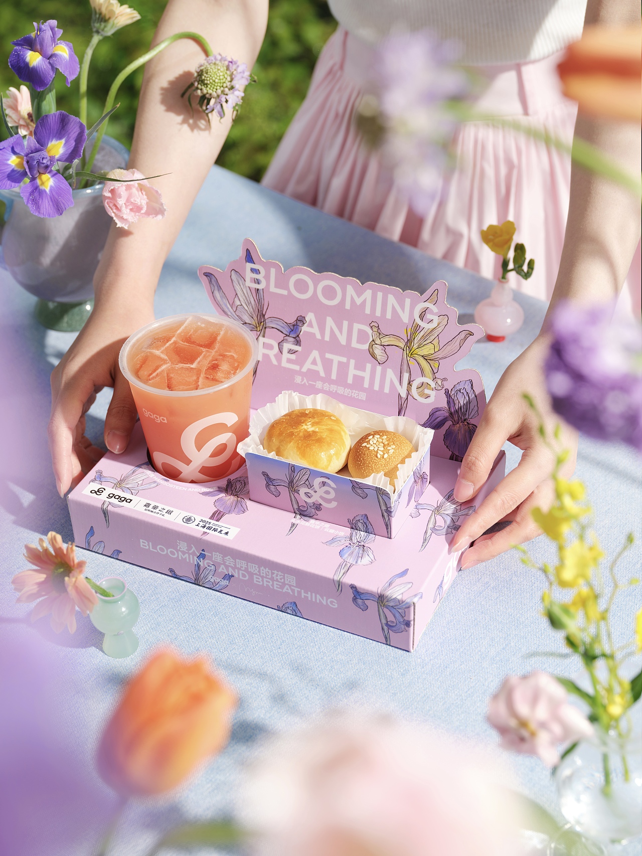 gaga鲜语×春生生画｜花馔、鲜花和春天（图ZMzkzNDE1NDI4） - 时尚/艺术摄影 - 站酷设计师春生生画原创素材 - 站酷ZCOOL