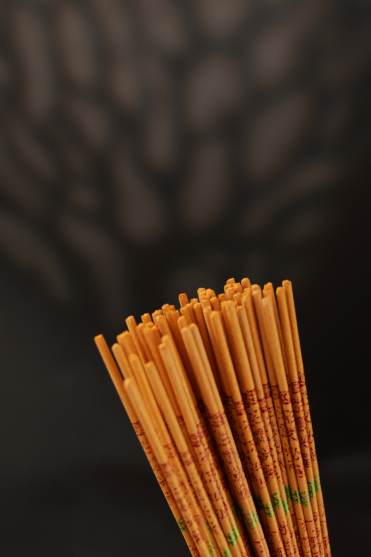 青屿商拍社 | 香拍摄（图ZMzkzNDUyOTc2） - 产品摄影 - 站酷设计师青屿电商摄影原创素材 - 站酷ZCOOL