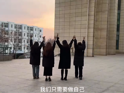 剪辑+情景剧+摄影《没有人可以拒绝“她”》