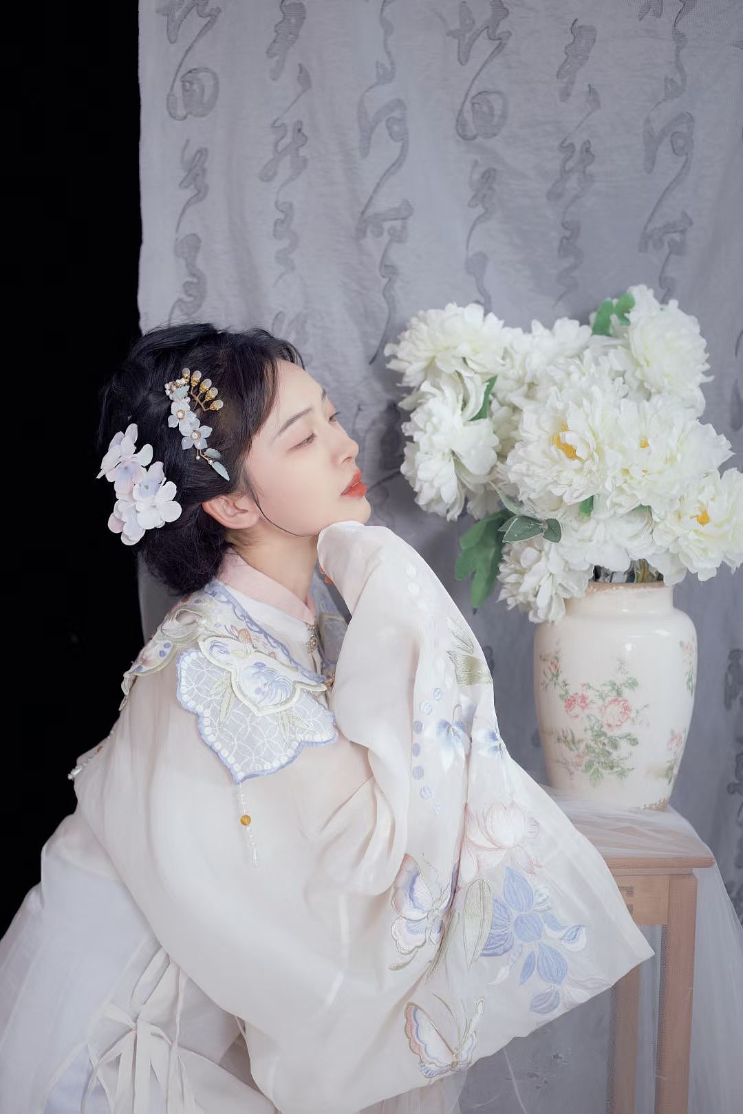 云中誰(shuí)寄錦書(shū)來(lái),雁字回時(shí),月滿(mǎn)西樓。（圖ZMzkzNTY0NjA0） - 人像攝影 - 站酷設(shè)計(jì)師卿_STUDIO原創(chuàng)素材 - 站酷ZCOOL