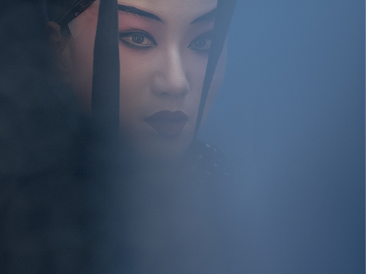 点绛唇 ：描朱未竟时