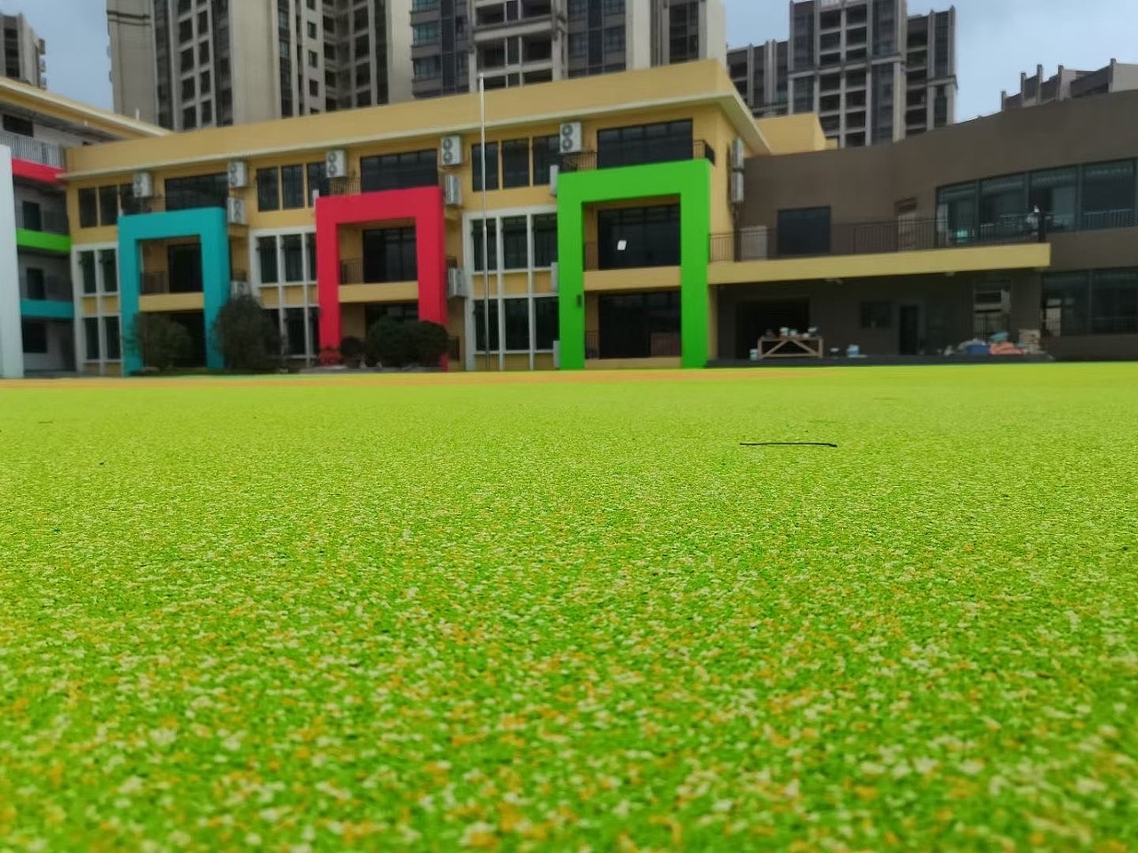 大自然的幼儿园EPDM地面