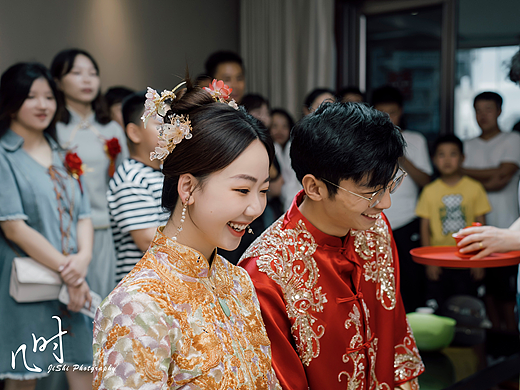 婚礼跟拍｜他在哭她在笑