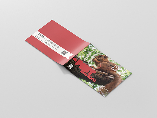 驱赶动物产品画册设计