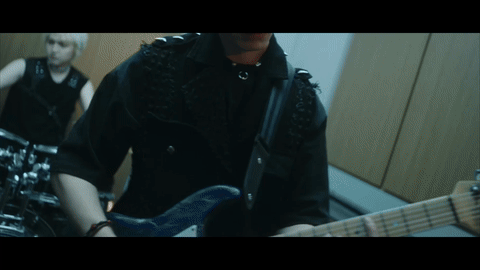 米哈游《崩坏:星穹铁道》MV「耀斑」