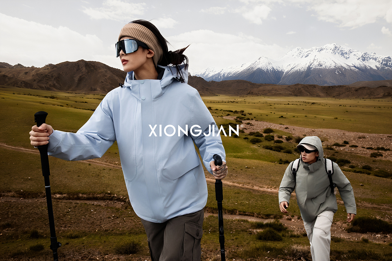 冲锋衣/羽绒服新疆旅拍样片