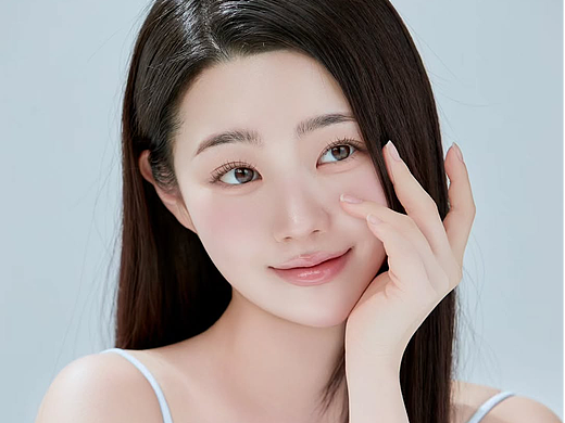 韩国模特：允京美瞳拍摄作品