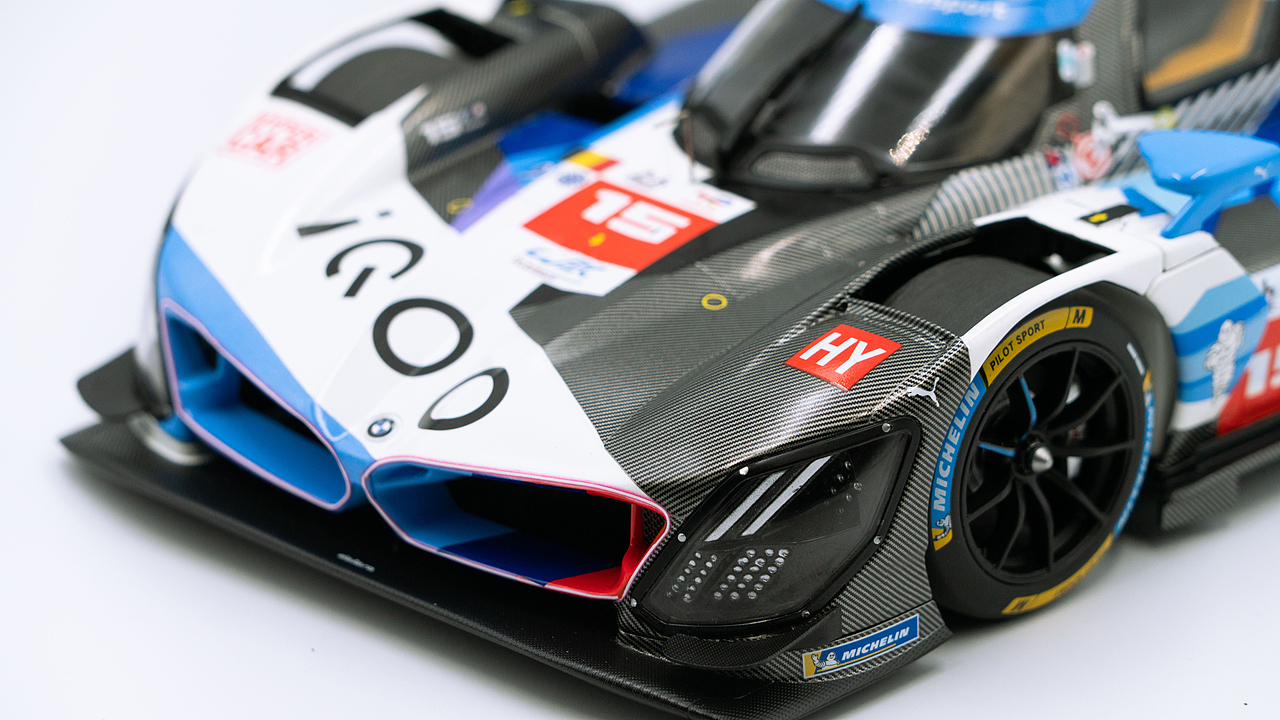 BMW M Hybrid V8 MINICHAMPS 1:18