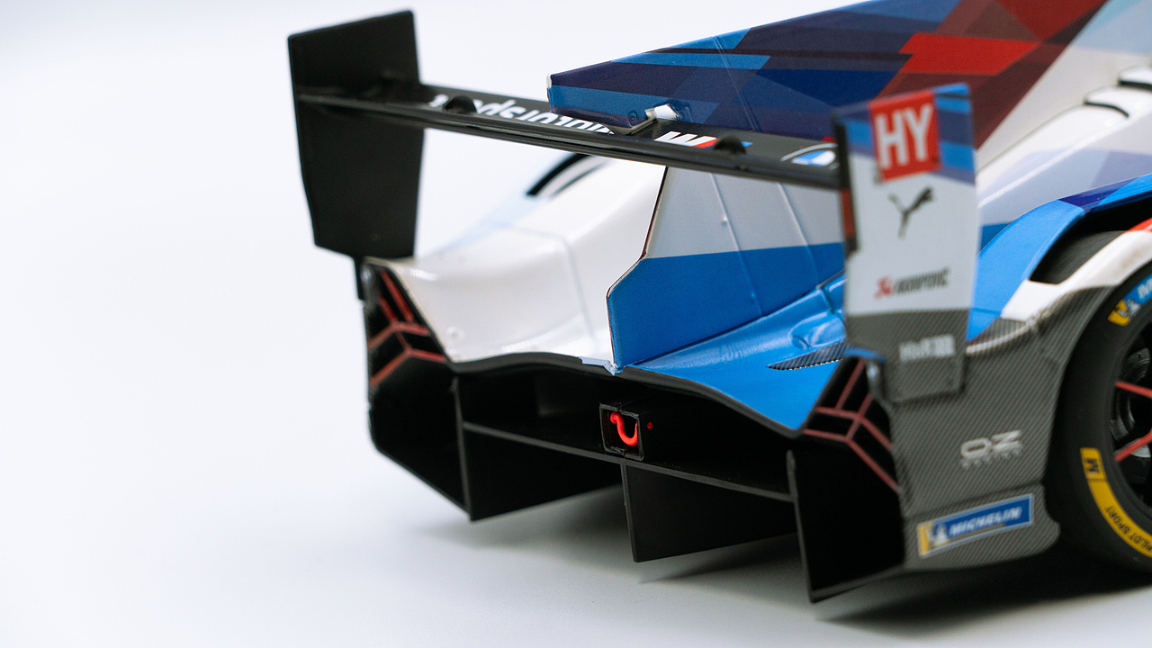 BMW M Hybrid V8 MINICHAMPS 1:18