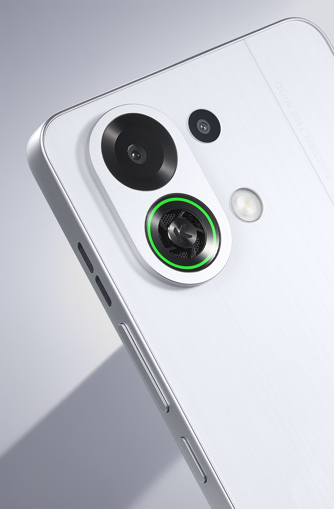OPPO K13 Turbo骑士白，给游戏手机构思个更硬朗的背景（图ZMzkzOTA4MDMy） - AI作品 - 站酷设计师幽之风原创素材 - 站酷ZCOOL