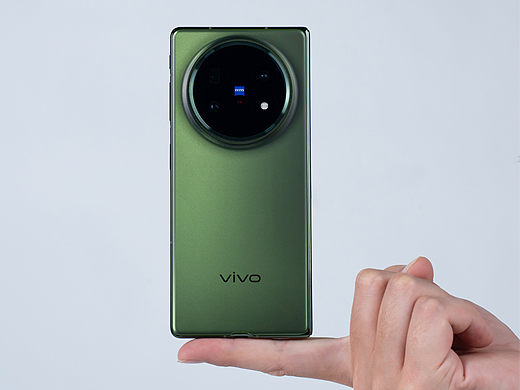 vivo X Fold5创意图