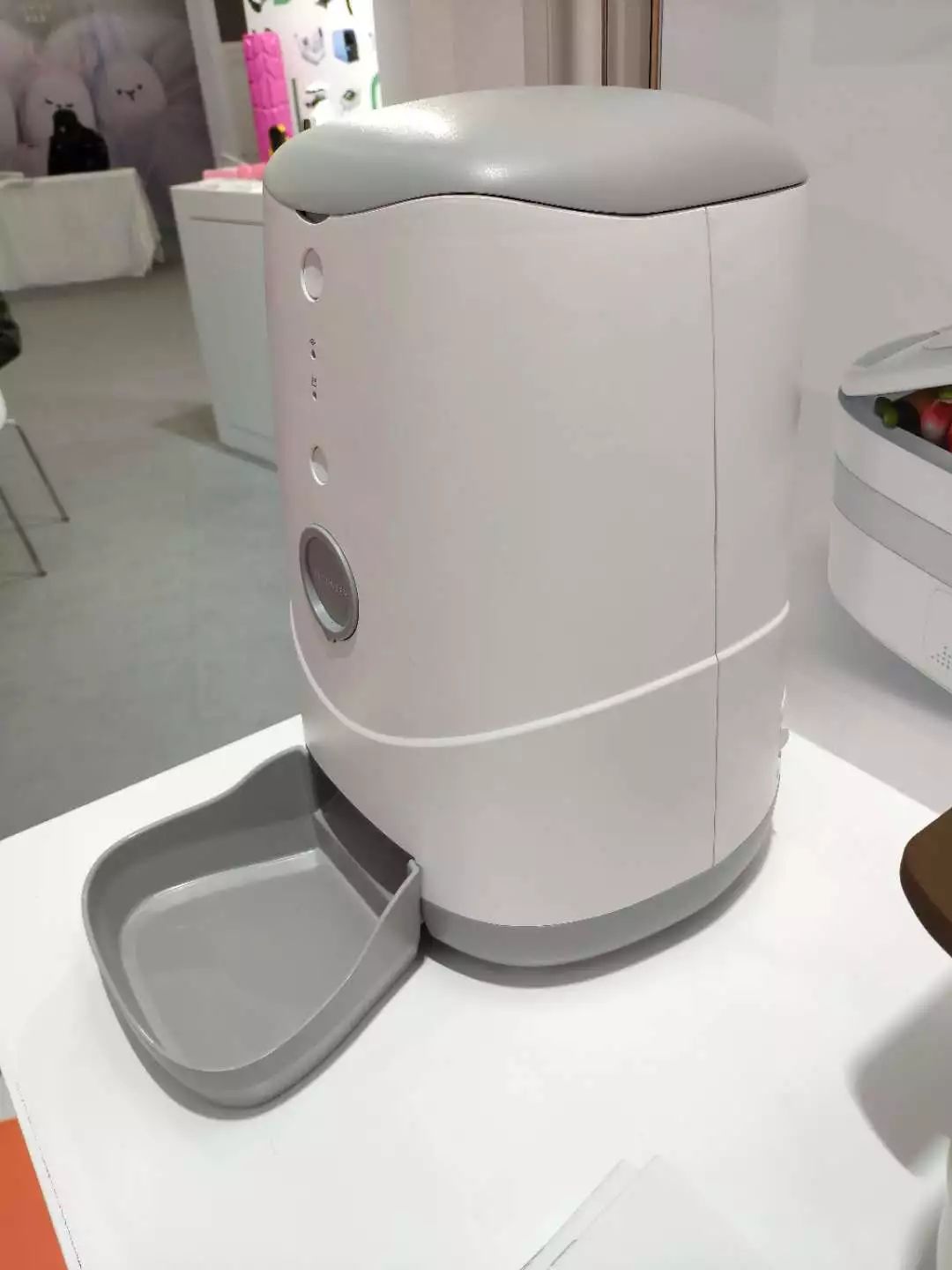 剖析宠物喂食器爆款背后的秘密，对话已连续3年荣获十佳工业设计公司品拉索设计！