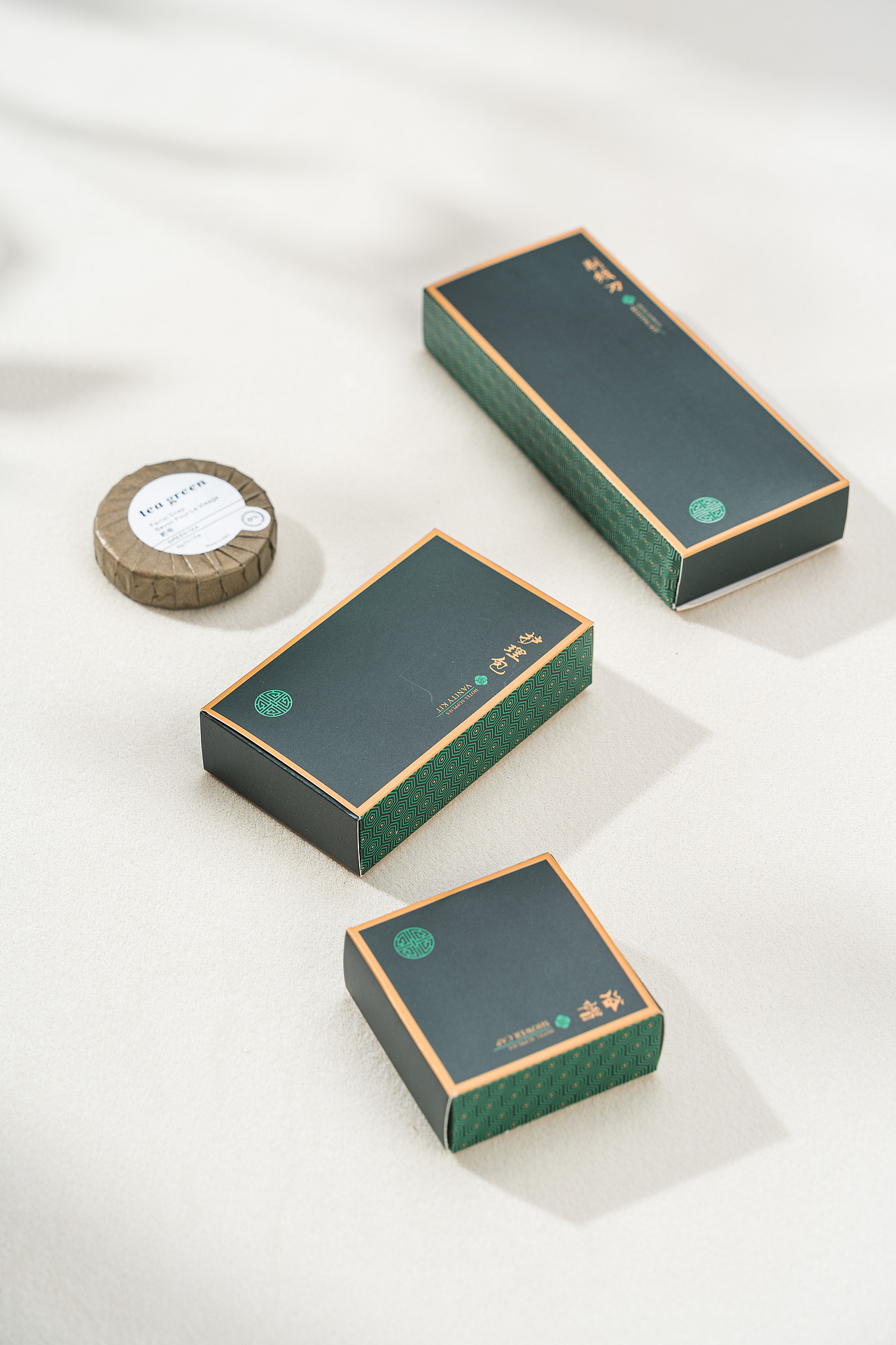 《半熟宣言》| 酒店用品 | 一次性洗漱用品 | 牙刷套装（图ZMzk0MTAyODUy） - 产品摄影 - 站酷设计师一毛拍美器原创素材 - 站酷ZCOOL