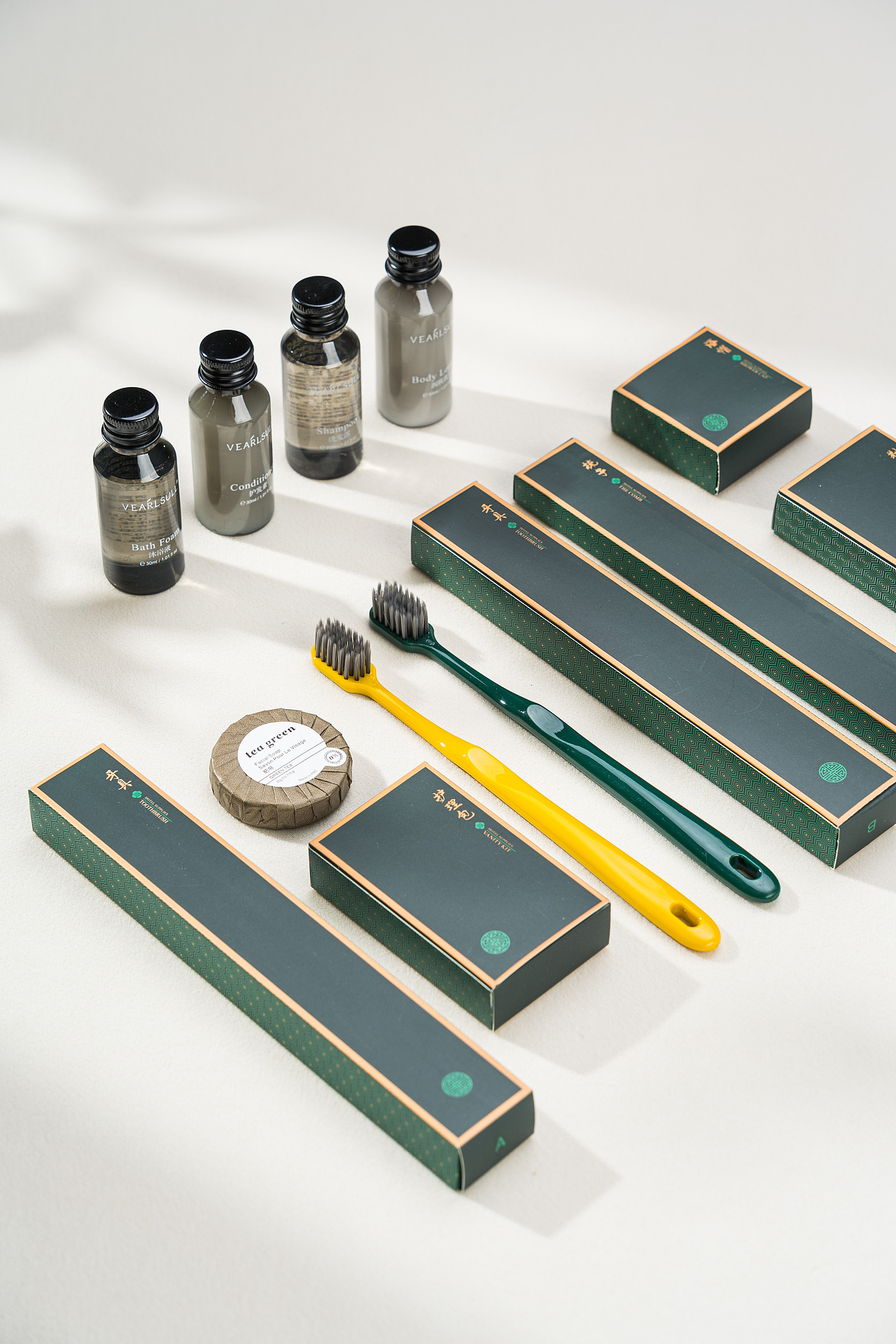 《半熟宣言》| 酒店用品 | 一次性洗漱用品 | 牙刷套装（图ZMzk0MTAyODEy） - 产品摄影 - 站酷设计师一毛拍美器原创素材 - 站酷ZCOOL