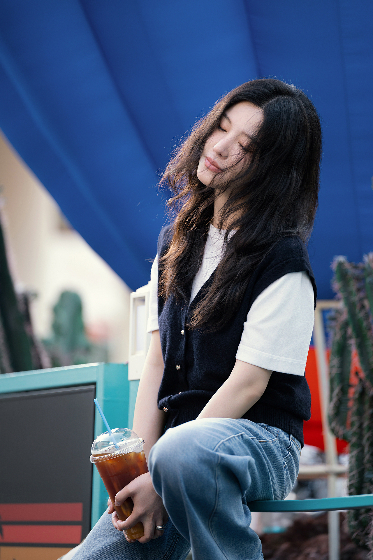 First青年電影院 | 楊子姍（圖ZMzk0MTg0OTU2） - 人像攝影 - 站酷設(shè)計(jì)師藍(lán)口貝原創(chuàng)素材 - 站酷ZCOOL