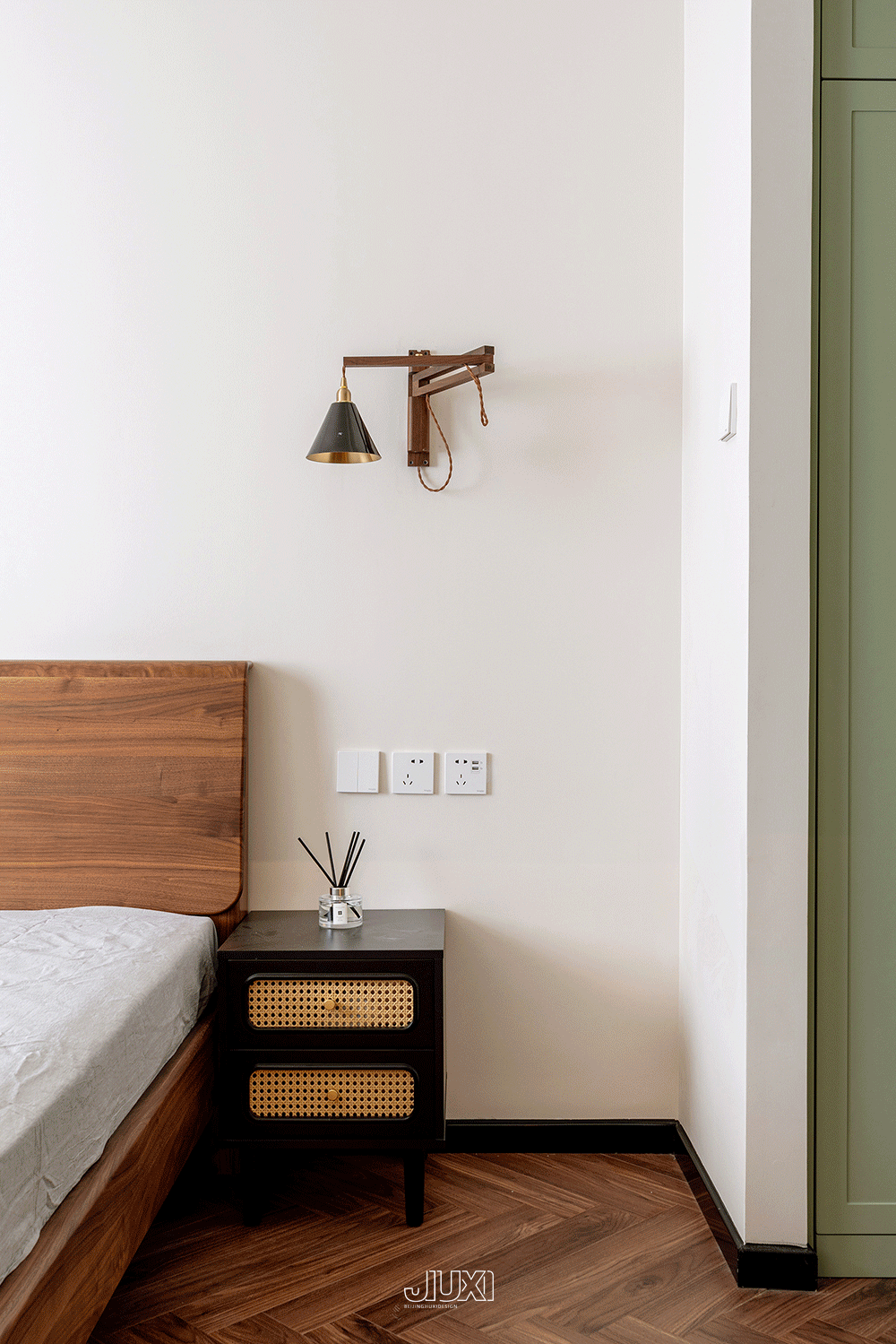 丁克夫妻用自己的审美,装了一个45㎡复古小家