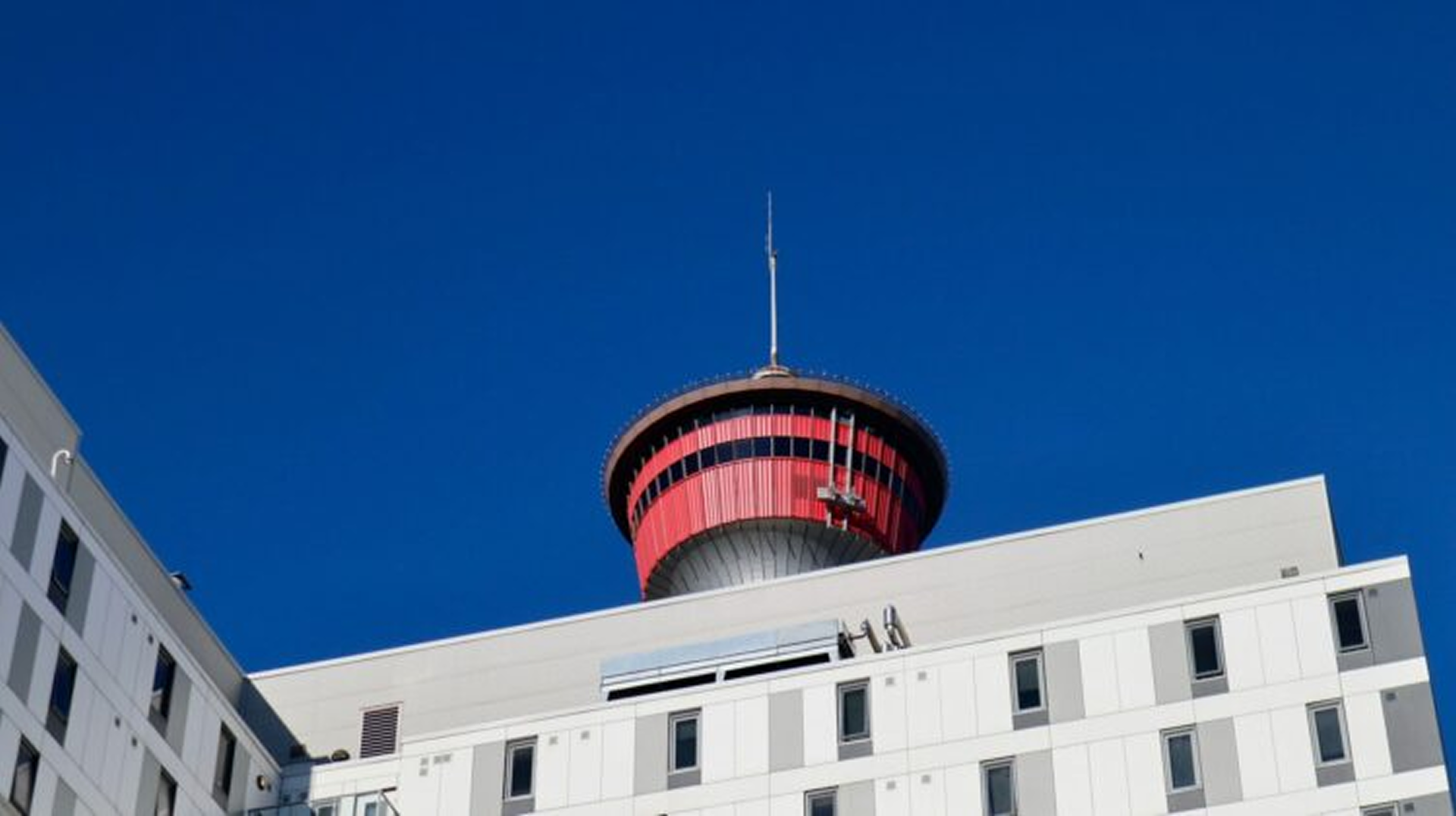 丢弃经典枫叶变心形,加拿大如何赢回老牌旅游城市品牌话语权?(图ZMTUxNjkyMTI=) - 观点 - 站酷设计师zerOh零绮原创素材 - 站酷ZCOOL