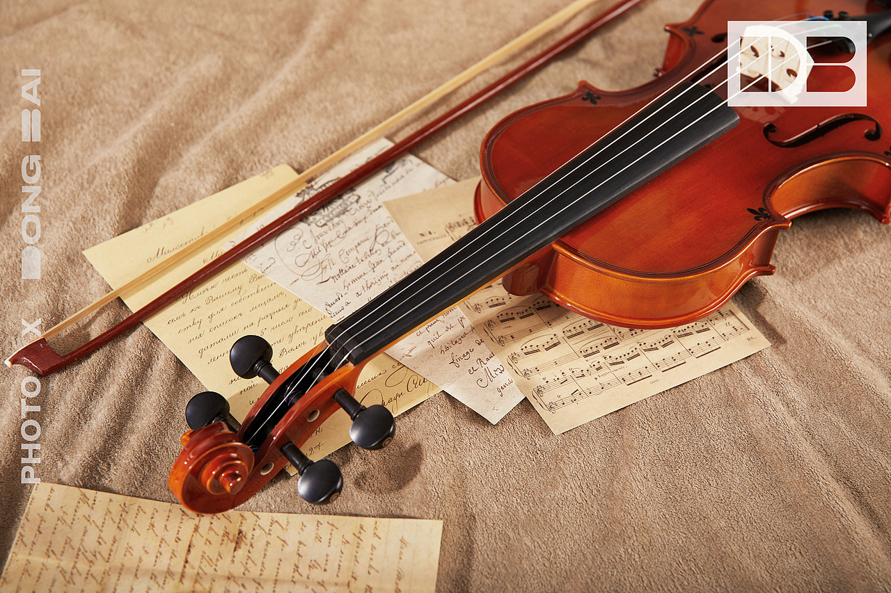 AKLOT 小提琴 | 乐器摄影（图ZMzk0MjYyMjU2） - 产品摄影 - 站酷设计师东白文化原创素材 - 站酷ZCOOL