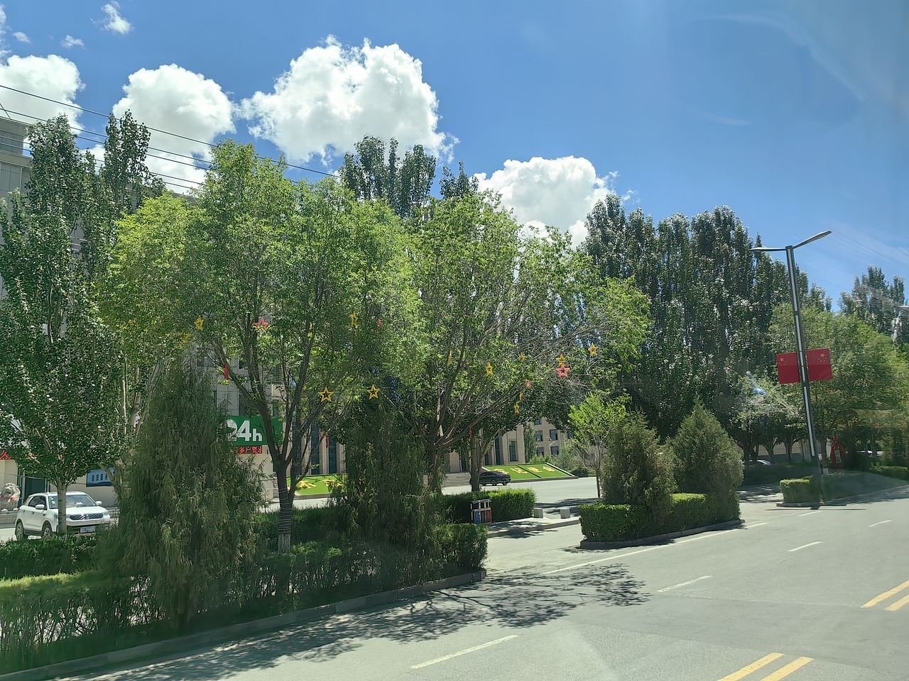 藍(lán)天白云（圖ZMzk0MjY4MzE2） - 風(fēng)光攝影 - 站酷設(shè)計(jì)師Z402284753原創(chuàng)素材 - 站酷ZCOOL