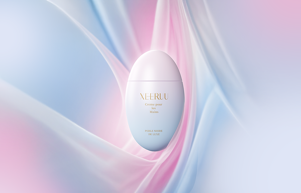 卵型包装 × 粉蓝柔雾:XEERUU护手霜的轻奢视觉塑造