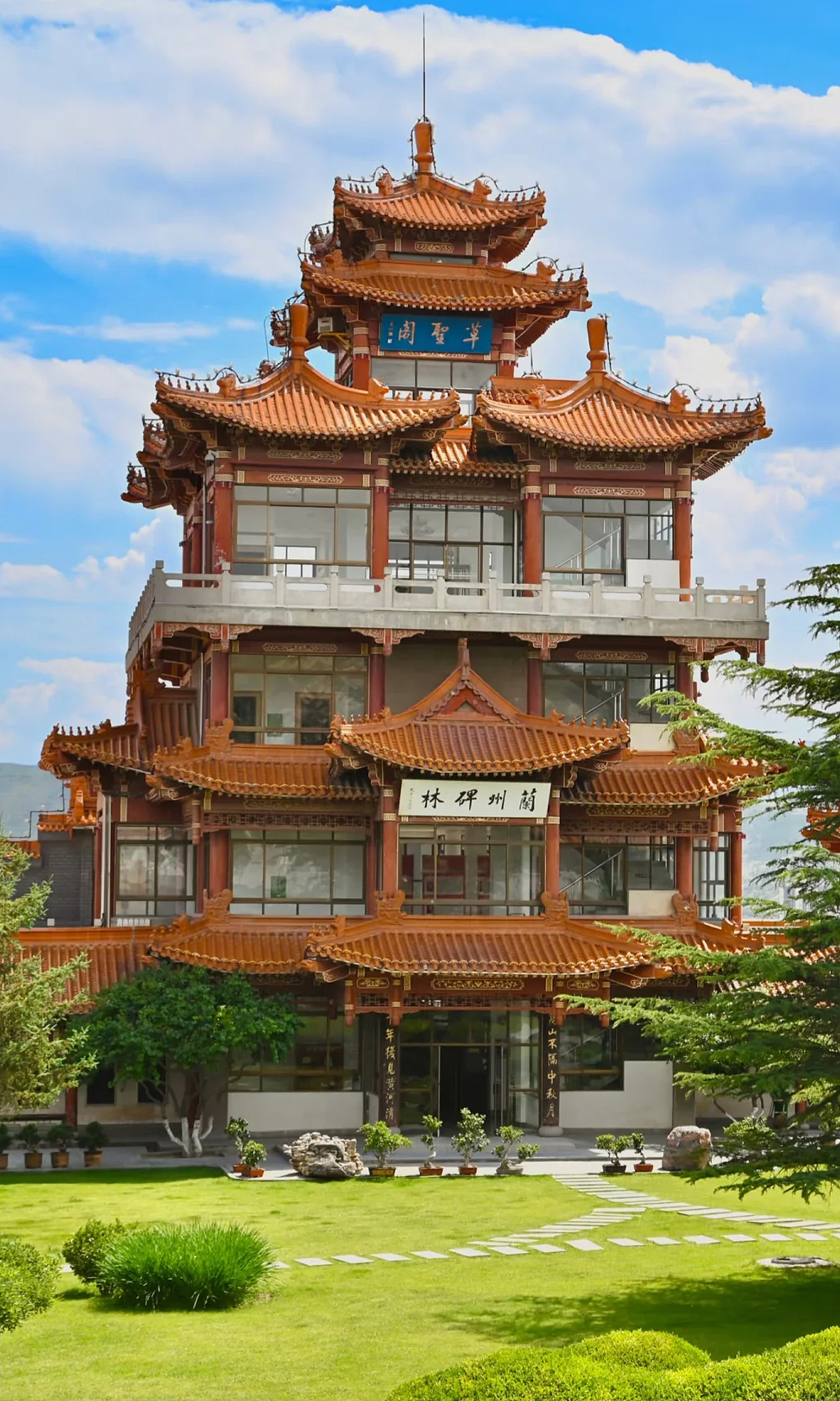 2025-07-08暑假兰州之行（图ZMzk0MjkwNzUy） - 人像摄影 - 站酷设计师lipeiqi001原创素材 - 站酷ZCOOL