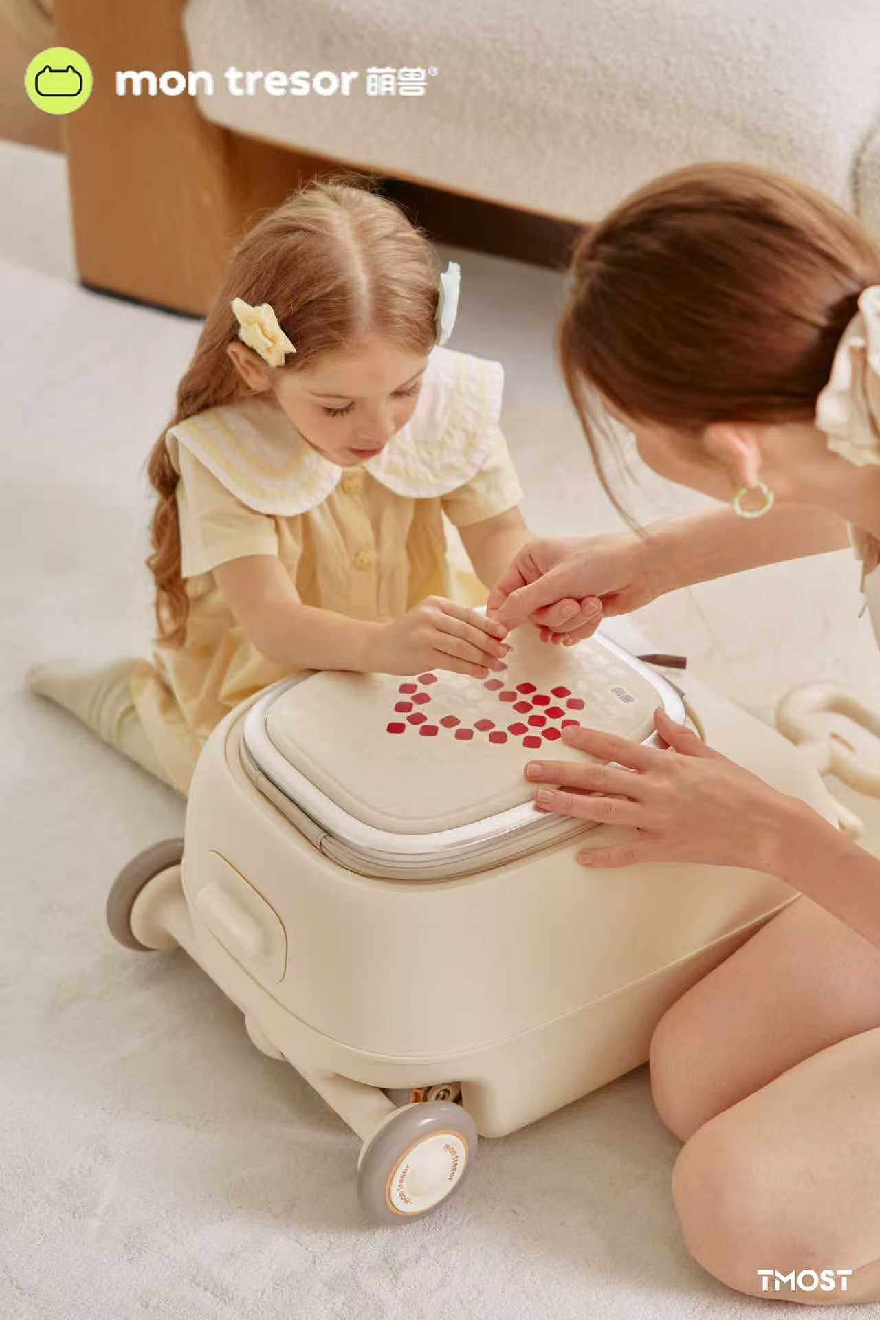 产品摄影｜为萌兽拍了拍儿童行李箱形象大片