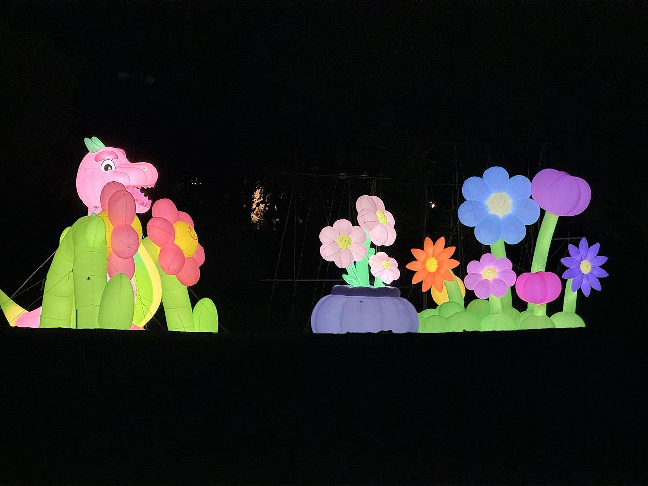 大明气模——南宁青秀山气模（图ZMzk0MzM3MTc2） - 文案/策划 - 站酷设计师大明气模luan原创素材 - 站酷ZCOOL