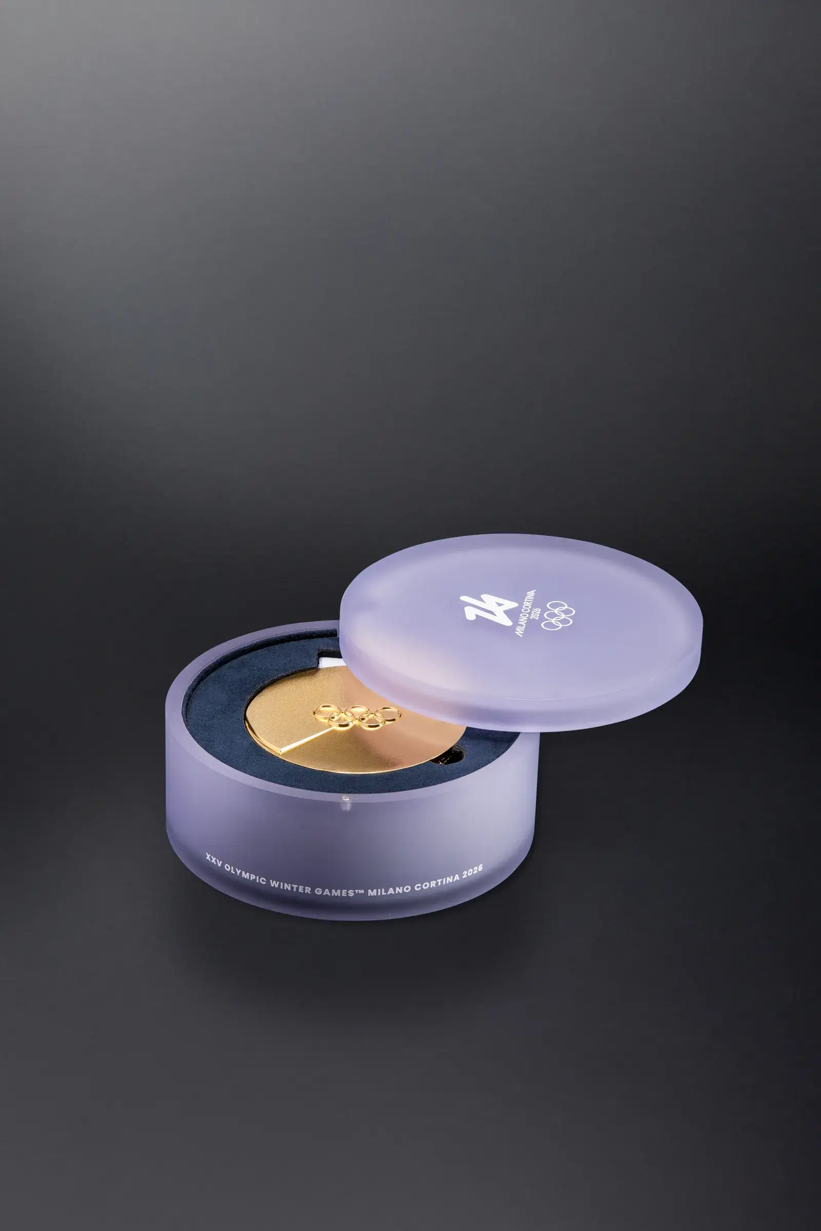 2026冬季奥运会和残奥会奖牌设计公布/PDM 设计铺路石人字拖/路易威登将于日本落地展览（图ZMTUxNzI1NTI=） - 资讯 - 站酷设计师站酷资讯原创素材 - 站酷ZCOOL