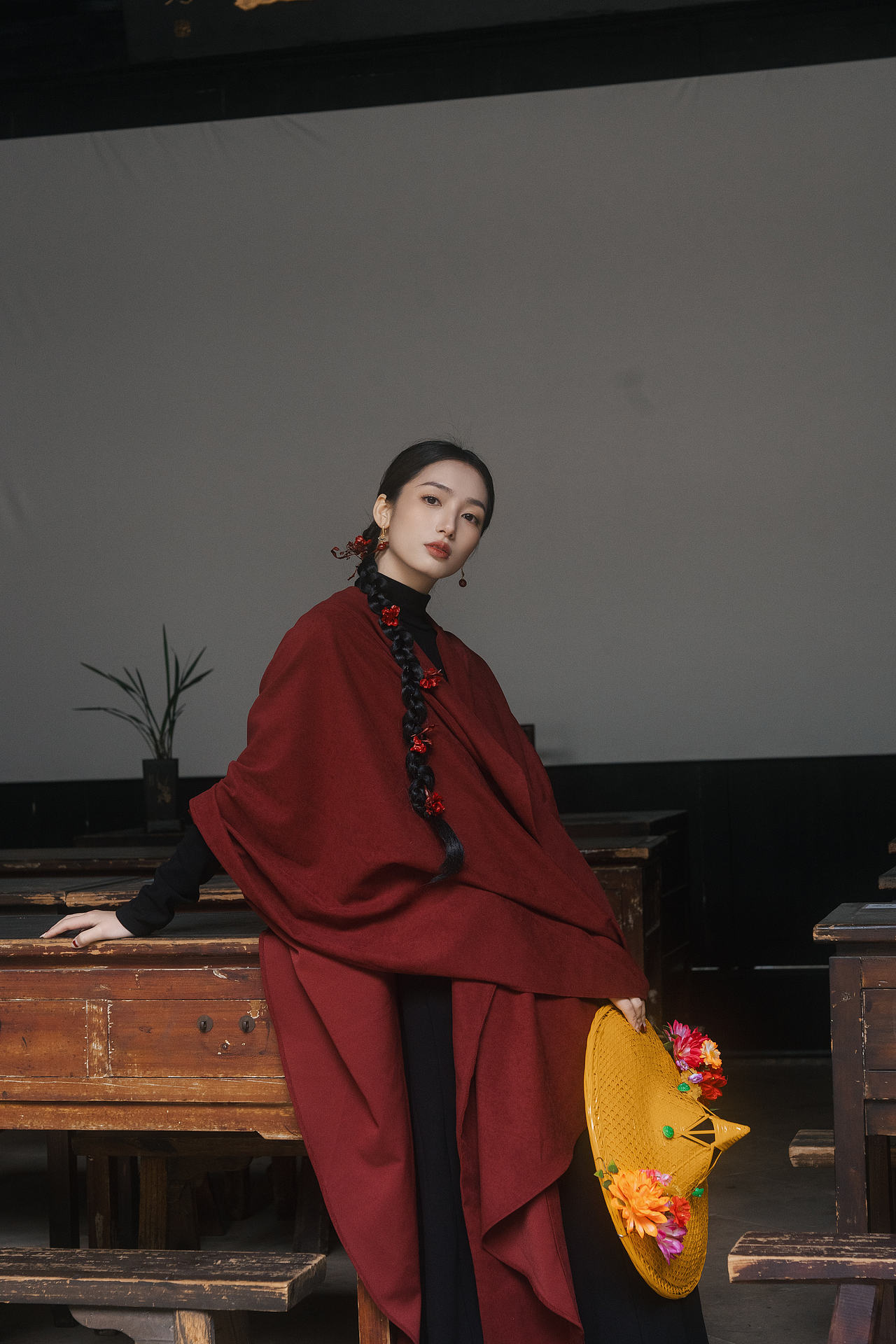 中式的红（图ZMzk0NDcyMDgw） - 人像摄影 - 站酷设计师卖菜的胡萝卜原创素材 - 站酷ZCOOL