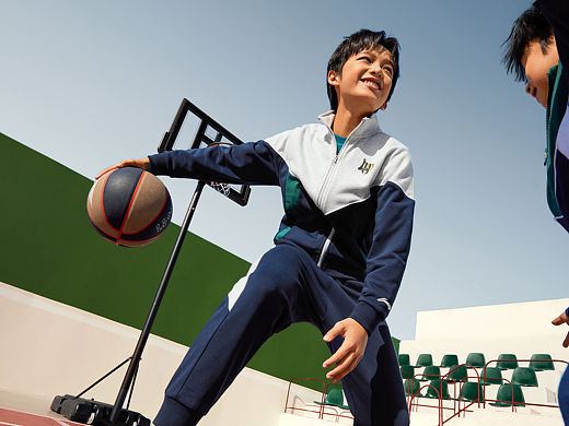 LINING YOUNG火力全开