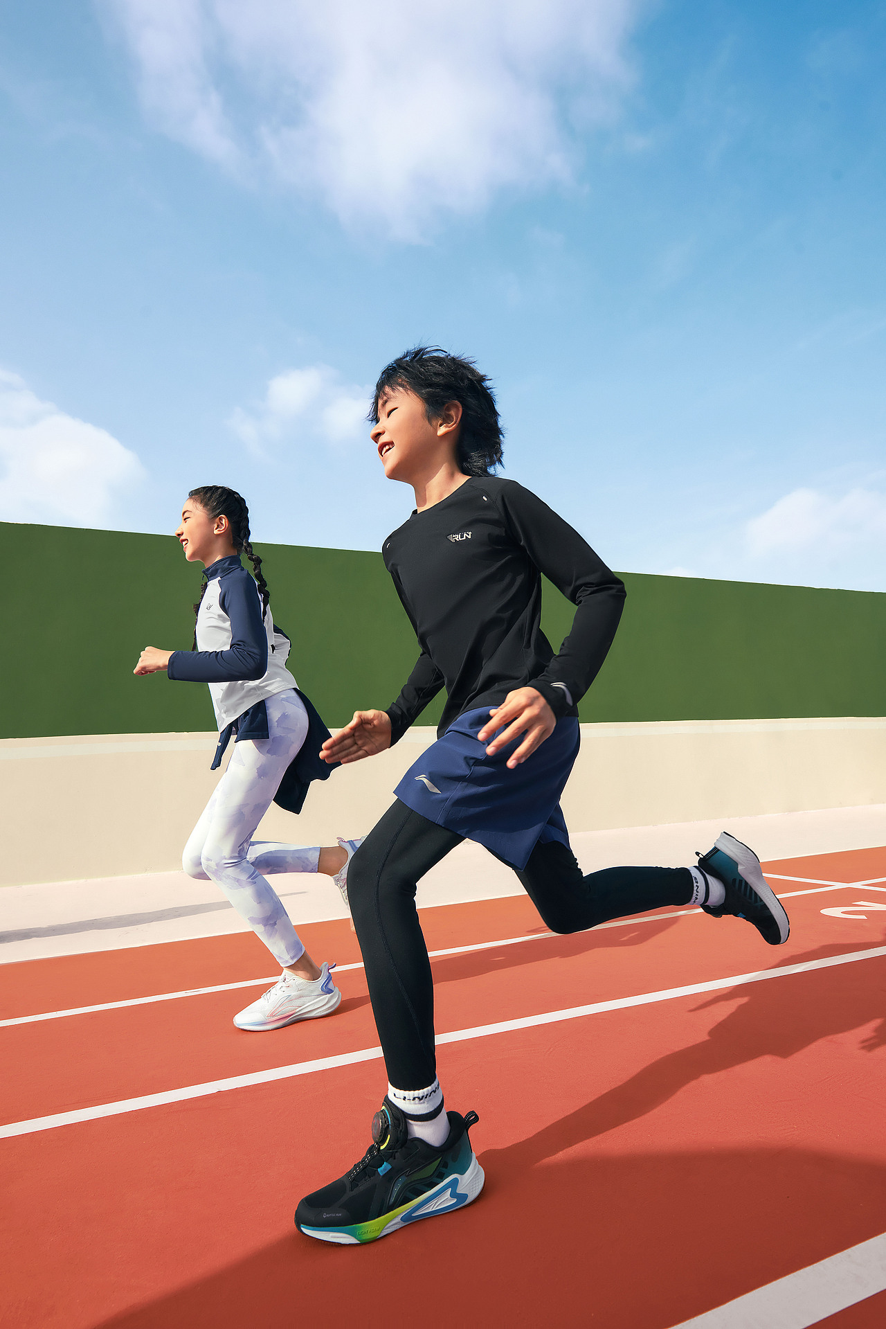 LINING YOUNG运动小将