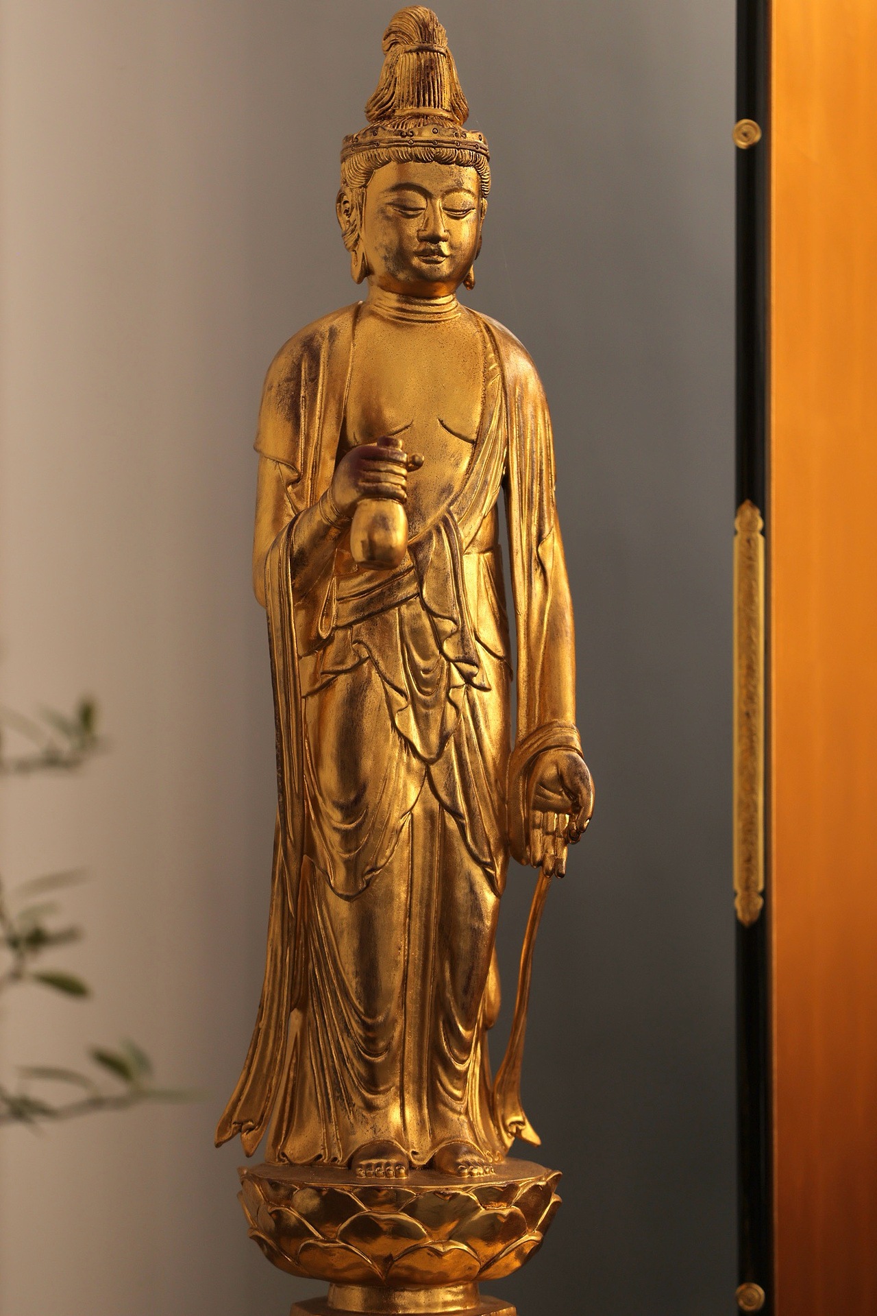 慈悲之相 | 观音造像艺术的千年神韵（图ZMzk0NTY3OTc2） - 工艺品设计 - 站酷设计师小希美学空间原创素材 - 站酷ZCOOL