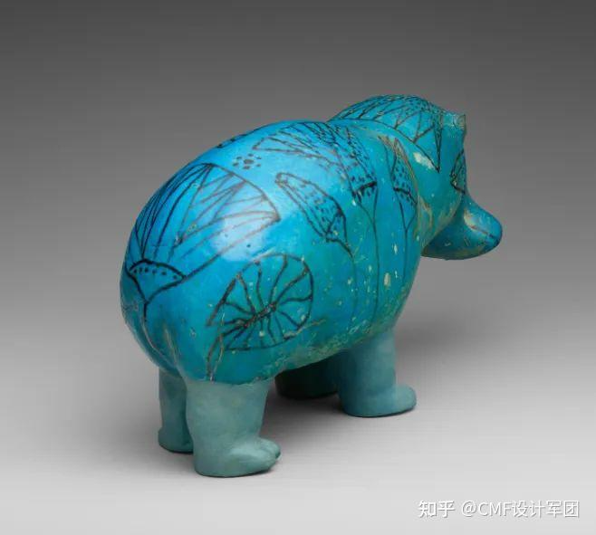 (古埃及的蓝河马背面)