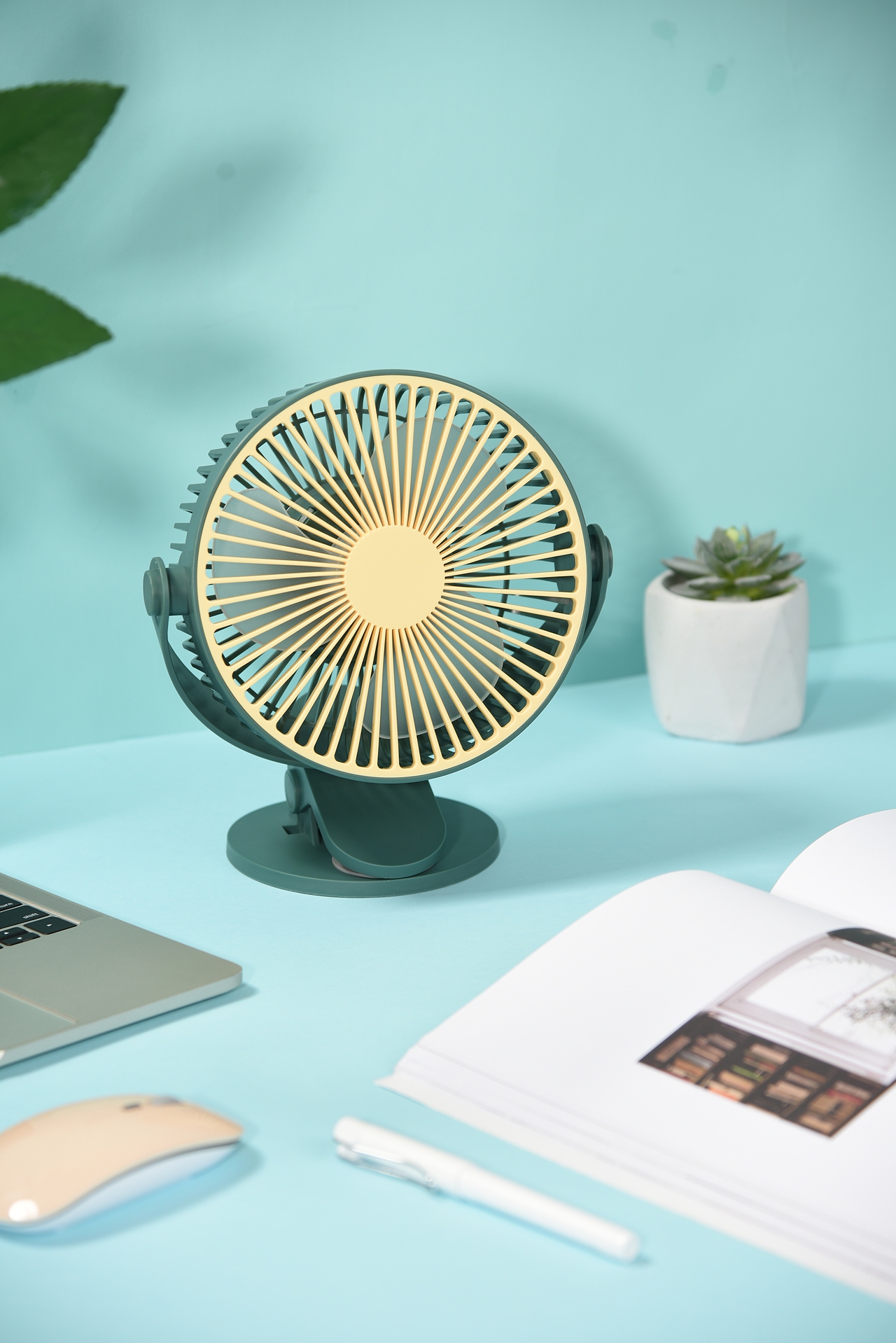 小风扇原图直出，拍摄于N年前（图ZMzk0NTkzNTA0） - 产品摄影 - 站酷设计师男儿当当当原创素材 - 站酷ZCOOL