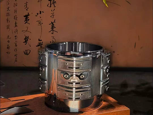 钢铁匠人——良渚文化玉琮文台