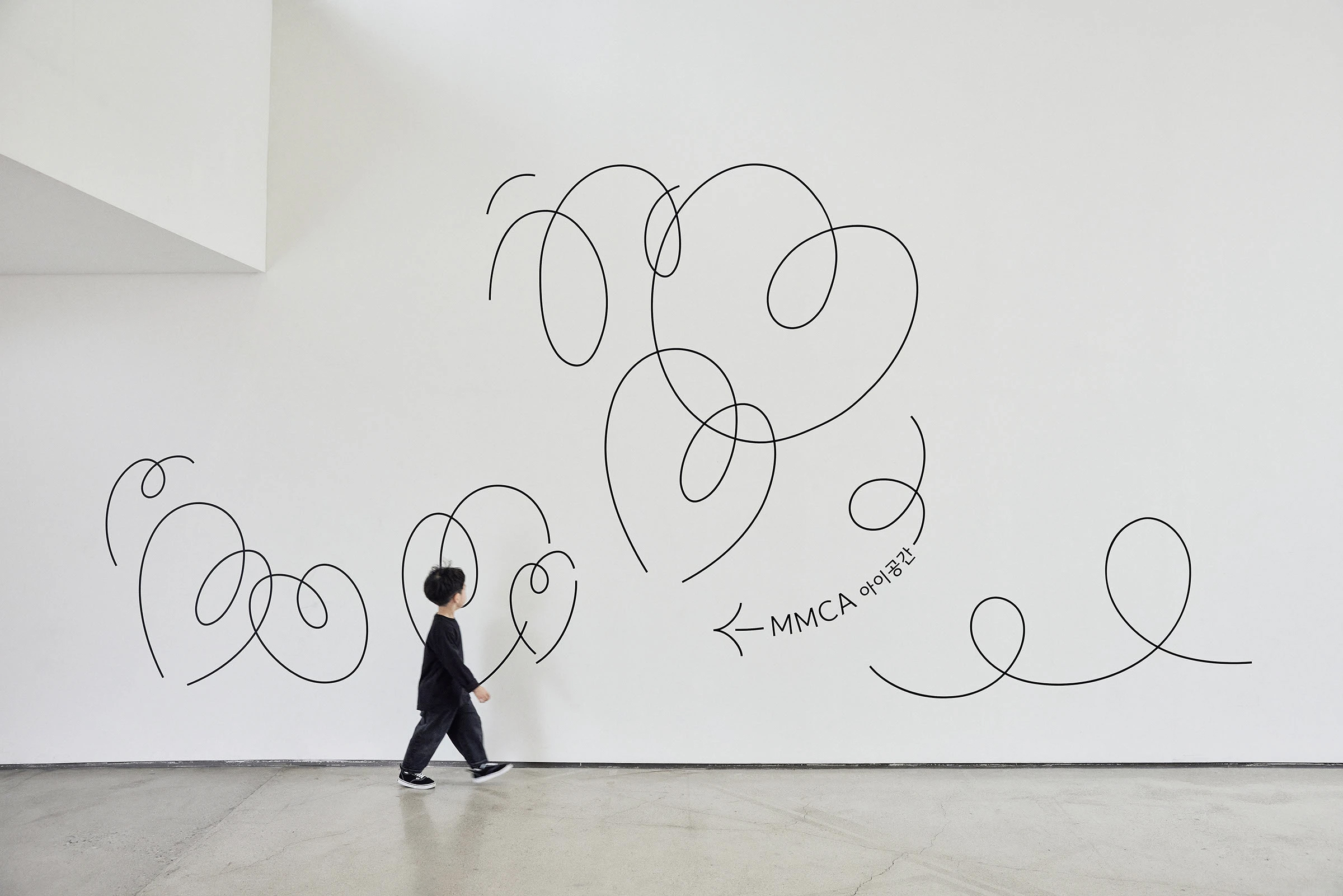 孩子们的思想游乐场-MMCA首尔馆教育中心艺术空间视觉设计｜365天的好设计NO.124（图ZMTUxODA3MDg=） - 观点 - 站酷设计师站酷资讯原创素材 - 站酷ZCOOL