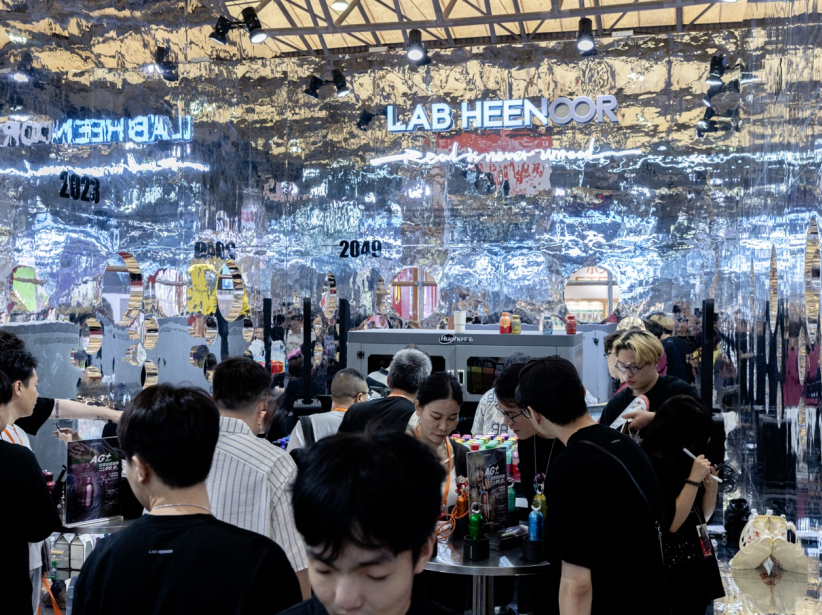 重塑感知的真实：LAB HEENOOR在上海百货展构建“无限现实”（图ZMTUxODA5MzI=） - 资讯 - 站酷设计师滚动商讯原创素材 - 站酷ZCOOL