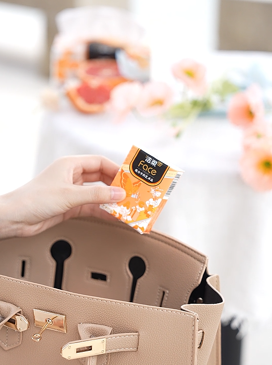 洁柔联名款手帕纸视频（图ZMzk0NjQ1MzEy） - 产品摄影 - 站酷设计师Z862426218原创素材 - 站酷ZCOOL